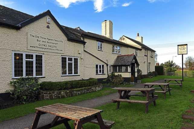 The Old Three Pigeons Apartment Nesscliffe Exterior photo